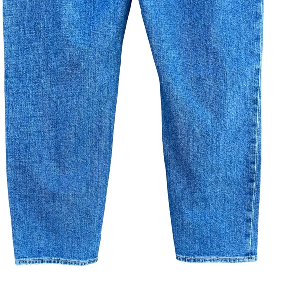 Abercrombie & Fitch - High Rise Mom Jean - Size 31 - Picture 11 of 15